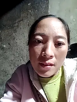 Snapshot of muamua99 chatting on 02/01/26, 08:45 muamua99 online show from 02/01/26, 08:45