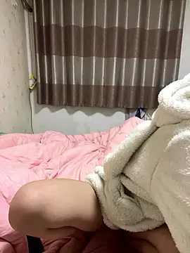 Snapshot of Xixi-07 chatting on 01/07/26, 12:21 Xixi-07 online show from 01/07/26, 12:21