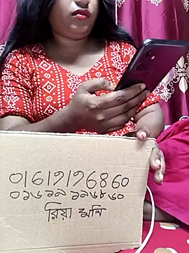Riyamoni7485 online show from 04/21/26, 06:47
