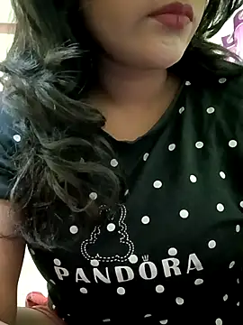 Snapshot of Aanurani chatting on 02/13/26, 07:41 Aanurani online show from 02/13/26, 07:41