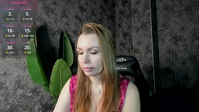 Marie Hayes online show from 03/13/26, 01:54