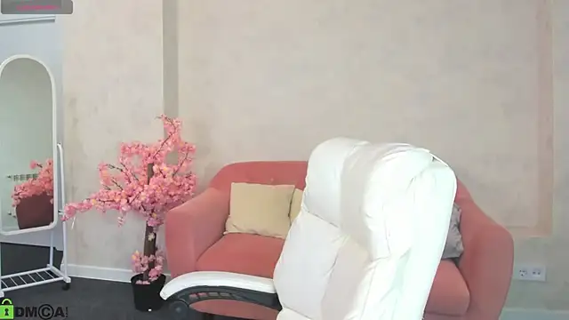 Marie Hayes online show from 05/13/26, 01:12