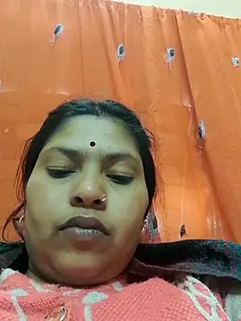 Punam shekh online show from 01/14/26, 02:04