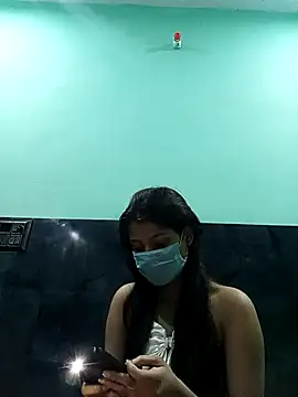 Jaanvi-shrivtastav online show from 01/13/26, 02:21