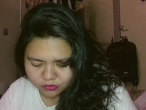 Snapshot of Allie_143 chatting on 03/02/26, 05:41 Allie 143 online show from 03/02/26, 05:41