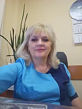 AliceStar333 online show from 01/14/26, 05:55