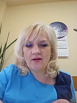 AliceStar333 online show from 02/12/26, 05:40