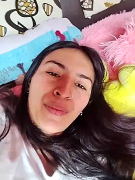 Snapshot of Emily_Gree chatting on 01/06/26, 05:06 Emily Gree online show from 01/06/26, 05:06