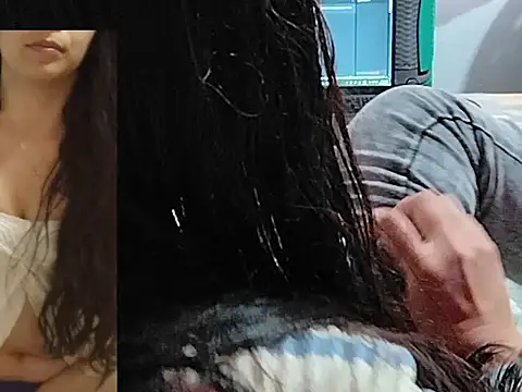 Snapshot of Emily_Gree chatting on 02/26/26, 02:39 Emily Gree online show from 02/26/26, 02:39