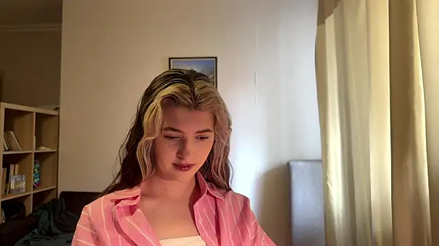 Dia DeAmas online show from 05/20/26, 01:19
