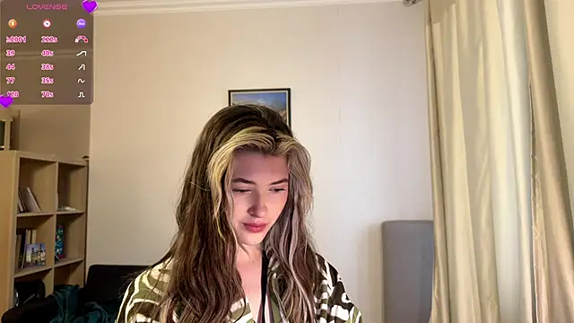 Dia DeAmas online show from 05/27/26, 03:30