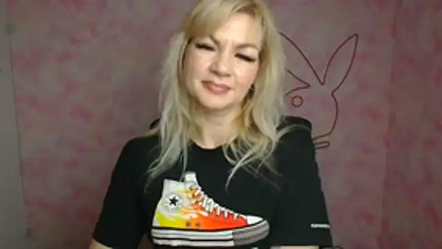 Madonna Fire online show from 03/30/26, 11:44