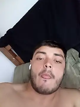 Juninho18c online show from 04/16/26, 01:23