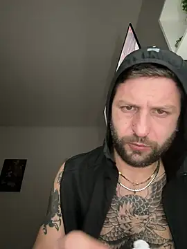 ASannicand64659 online show from 01/14/26, 06:55