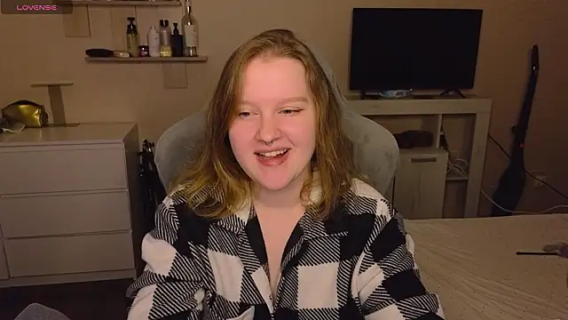 Ol1via online show from 03/21/26, 12:34