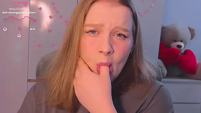 Ol1via online show from 02/16/26, 01:37