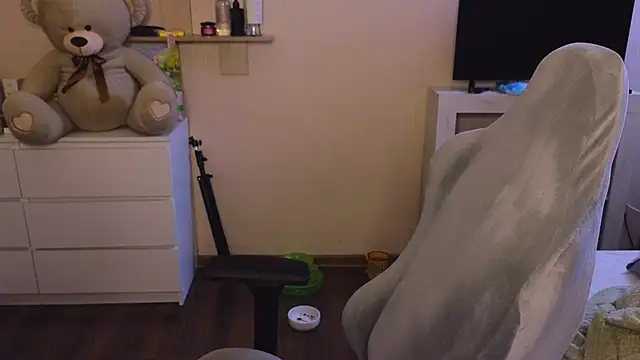 Ol1via online show from 03/26/26, 03:05