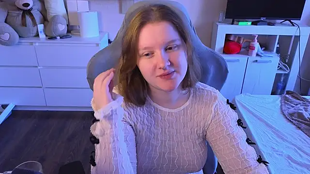 Ol1via online show from 04/14/26, 04:39