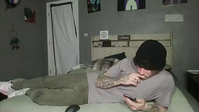 Derrick7799 online show from 01/13/26, 02:15