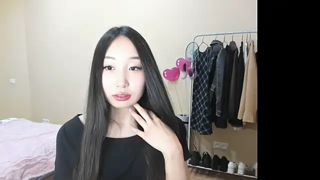 Snapshot of Amane_Yuki chatting on 02/23/26, 05:35 Amane Yuki online show from 02/23/26, 05:35