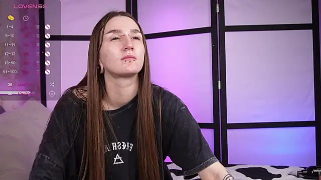 Alice Goth online show from 03/13/26, 11:04