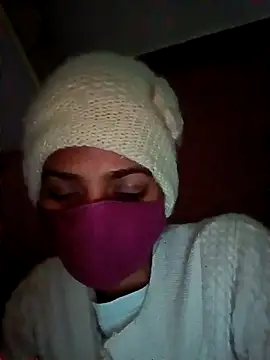 Namrta cute online show from 01/07/26, 11:37