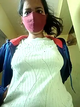 Namrta cute online show from 02/07/26, 03:03