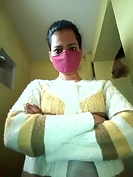 Namrta cute online show from 01/11/26, 01:45