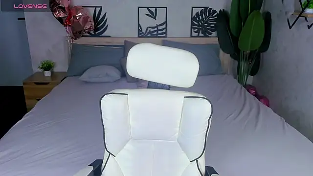 Sindy Ortega online show from 03/26/26, 12:53