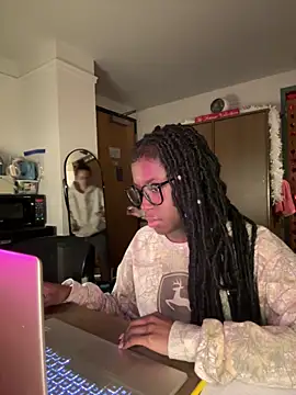 CookiesNcreaming online show from 02/05/26, 12:06