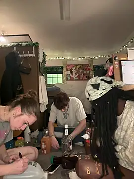 CookiesNcreaming online show from 03/07/26, 03:46