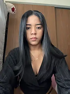 AnahiSkye online show from 04/01/26, 05:54