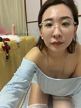 Jingjingxiang-520 online show from 02/01/26, 11:52