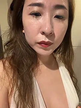 Jingjingxiang-520 online show from 04/04/26, 11:28