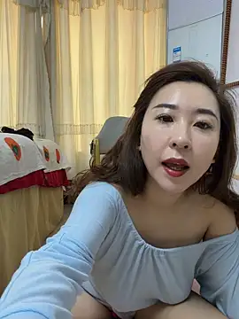 Jingjingxiang-520 online show from 02/12/26, 12:21