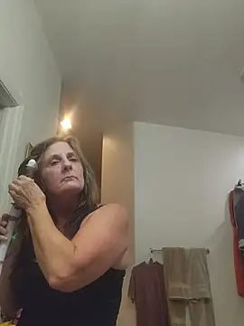 HotAzMilf online show from 02/03/26, 07:30