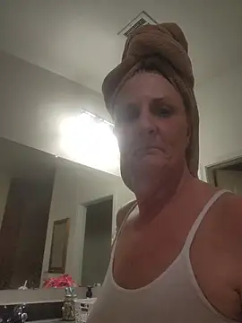 HotAzMilf online show from 03/07/26, 08:21