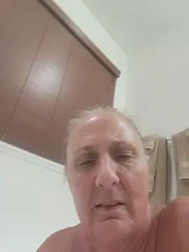 HotAzMilf online show from 03/29/26, 07:54