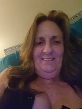 HotAzMilf online show from 03/06/26, 05:13