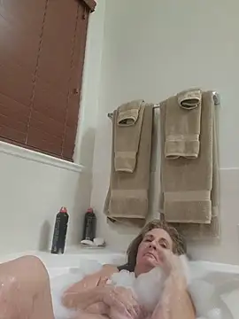 HotAzMilf online show from 03/11/26, 06:18