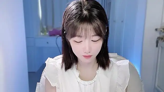 Snapshot of Ccc7- chatting on 05/12/26, 04:20 Ccc7- online show from 05/12/26, 04:20