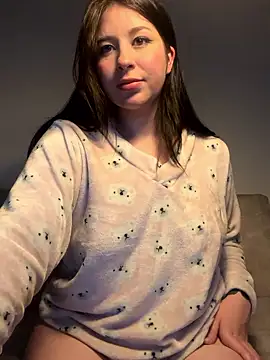 evelynrosess1 online show from 01/07/26, 03:55