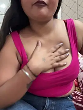 Curvy Anaya online show from 04/22/26, 02:13