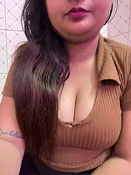 Curvy Anaya online show from 01/18/26, 03:59