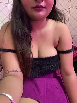 Curvy Anaya online show from 02/26/26, 05:51