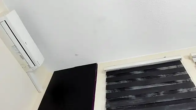 vanesadimaria online show from 02/16/26, 07:01