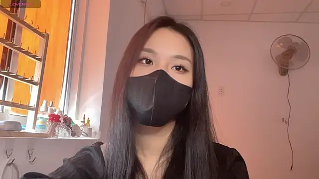 Tieu-May online show from 02/26/26, 06:24