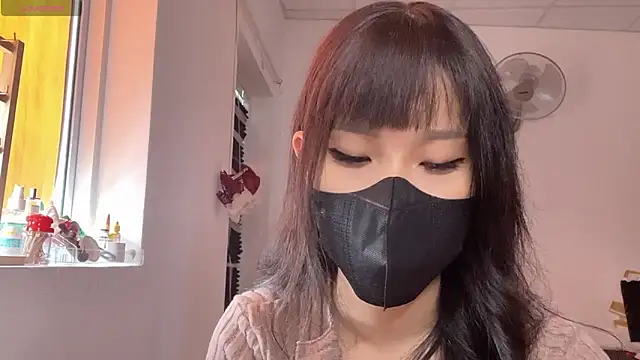 Tieu-May online show from 02/25/26, 07:52