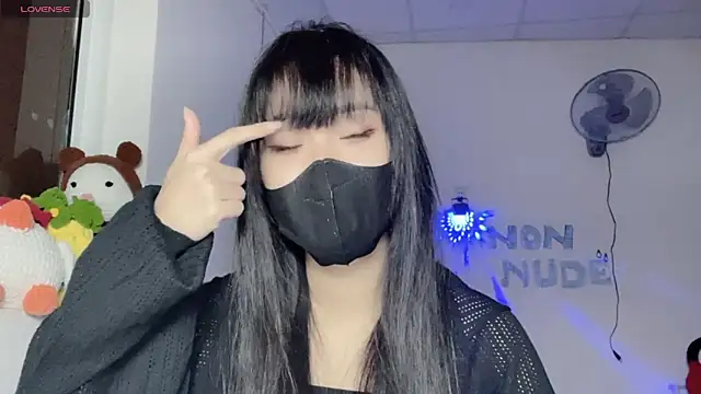 Tieu-May online show from 07/04/26, 07:48