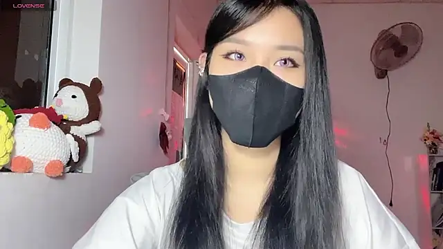 Tieu-May online show from 06/05/26, 07:36